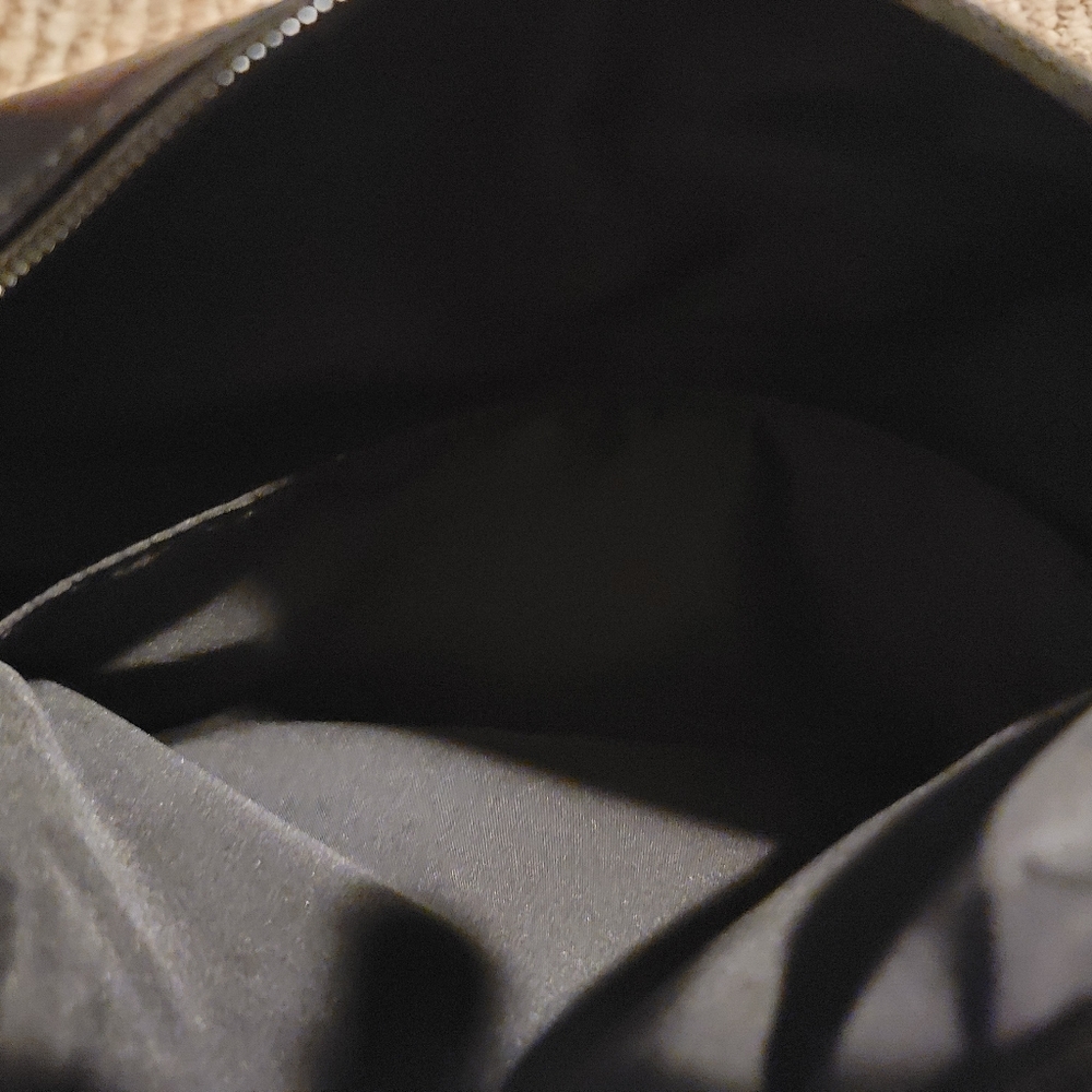 Christian Dior Makeup Bag - Picture 4 of 7
